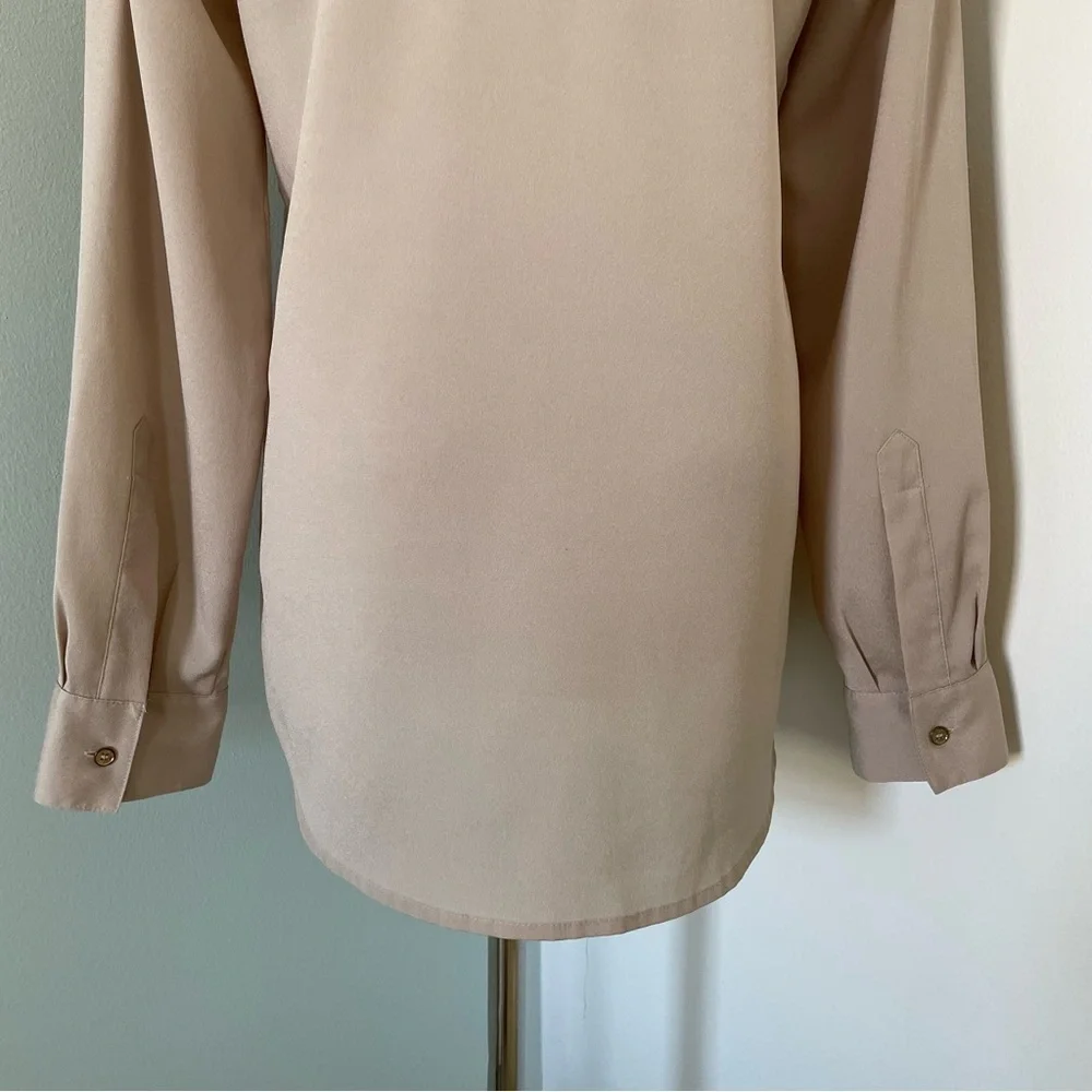 Calvin Klein Women’s Button Down Blouse Size S Beige